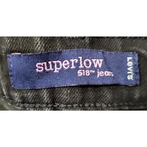 Levi's Women Juniors Size 3 Black Jean Shorts 518 Super Low Cut Off - Picture 6 of 16